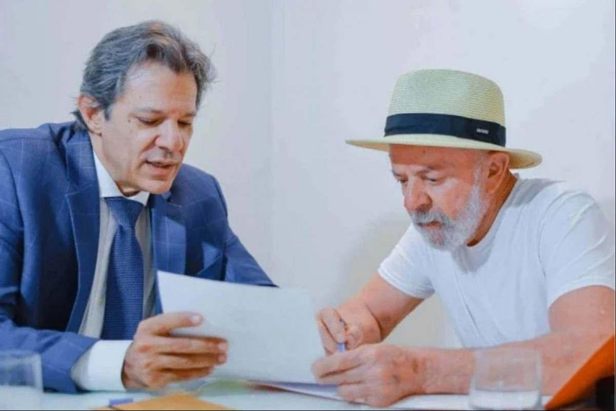 Propostas para garantir resultado dentro da meta serão discutidas entre Lula e Haddad na próxima semana/Ricardo Stuckert/PR Propostas para garantir resultado dentro da meta serão discutidas entre Lula e Haddad na próxima semana/Ricardo Stuckert/PR