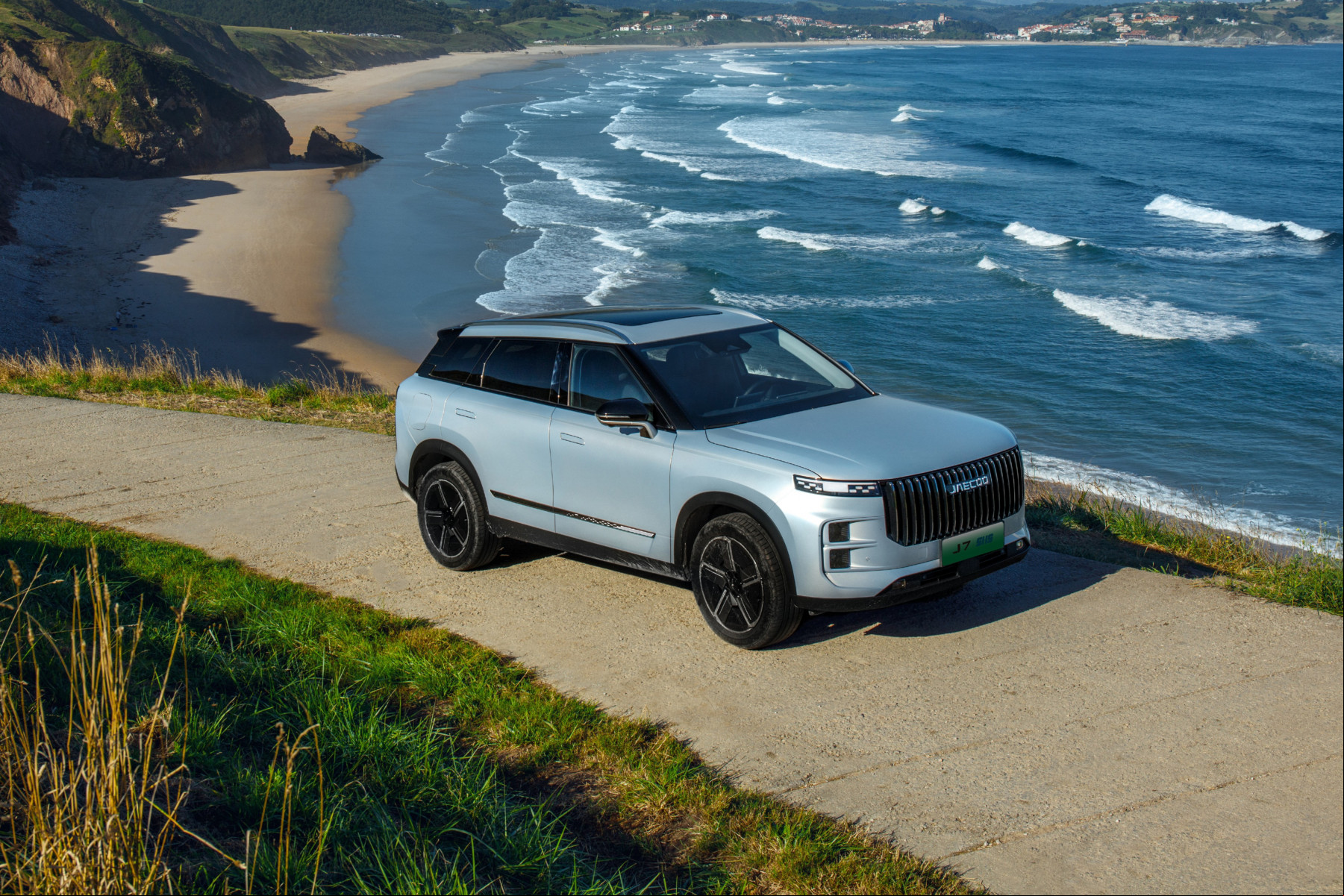 Modelo de estreia da marca, o Jaecoo 7 é SUV híbrido-plugin, ou PHEV na sigla em inglês