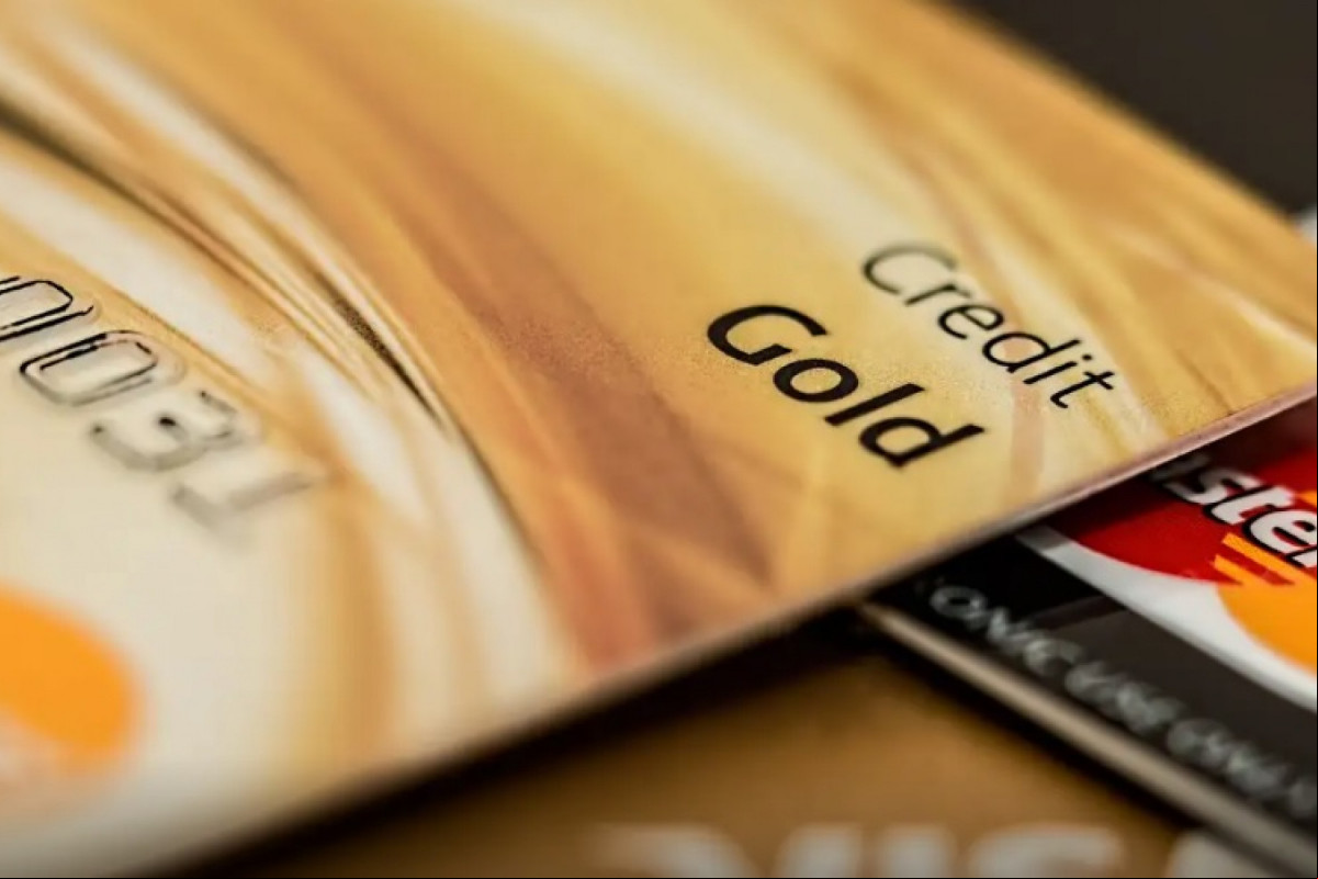 Com o decreto, compras internacionais em cartões crédito am a ter alíquota unificada de 3,5%.