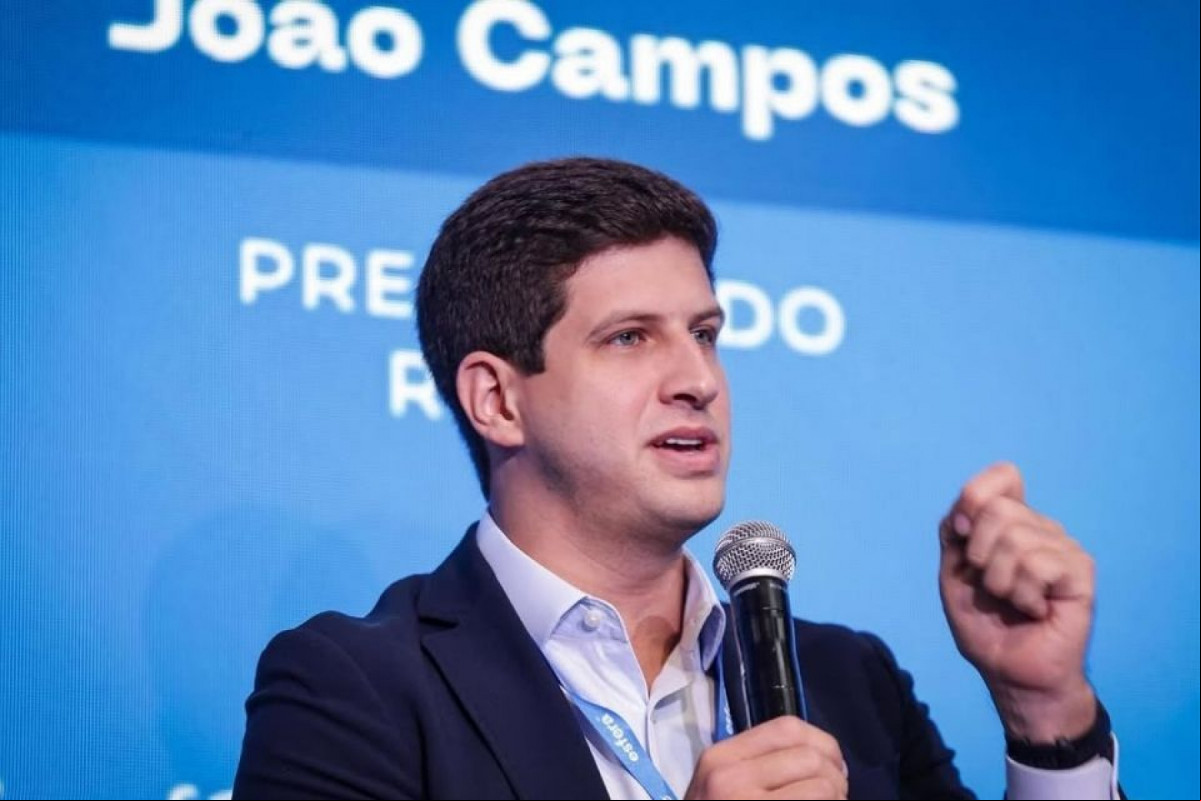 Prefeito do Recife, João Campos, durante o Fórum Esfera/Reprodução/Redes sociais/Rodolfo Loepert