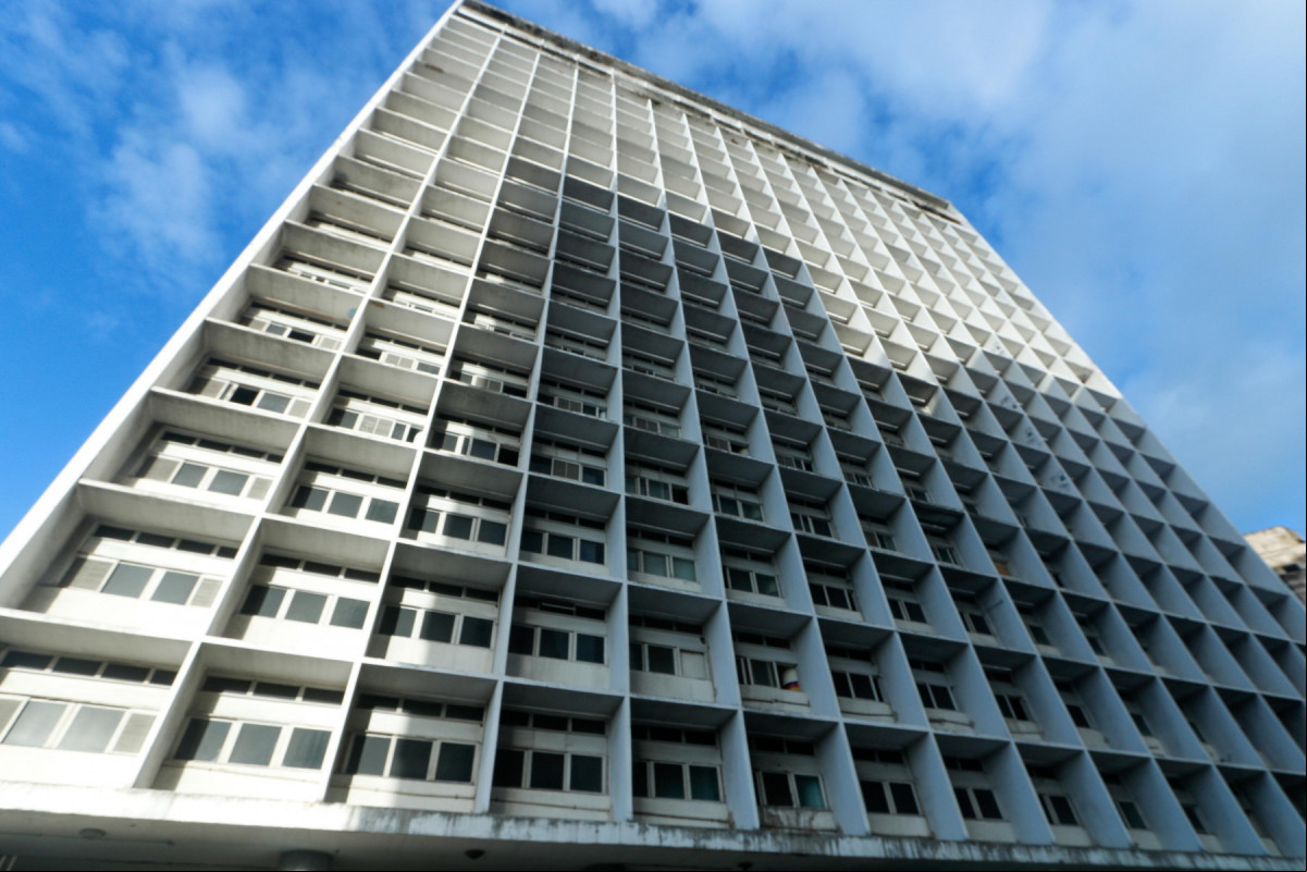 Edifício JK, no bairro de Santo Antônio.